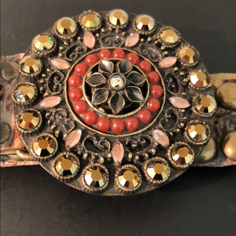JEWELED BRASS STUDDED GOLD METALLIC LEATHER BELT